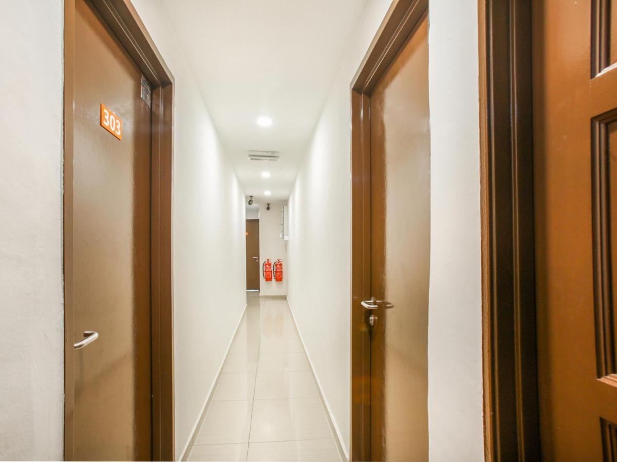 Malacca Dyaya Hotel מראה חיצוני תמונה